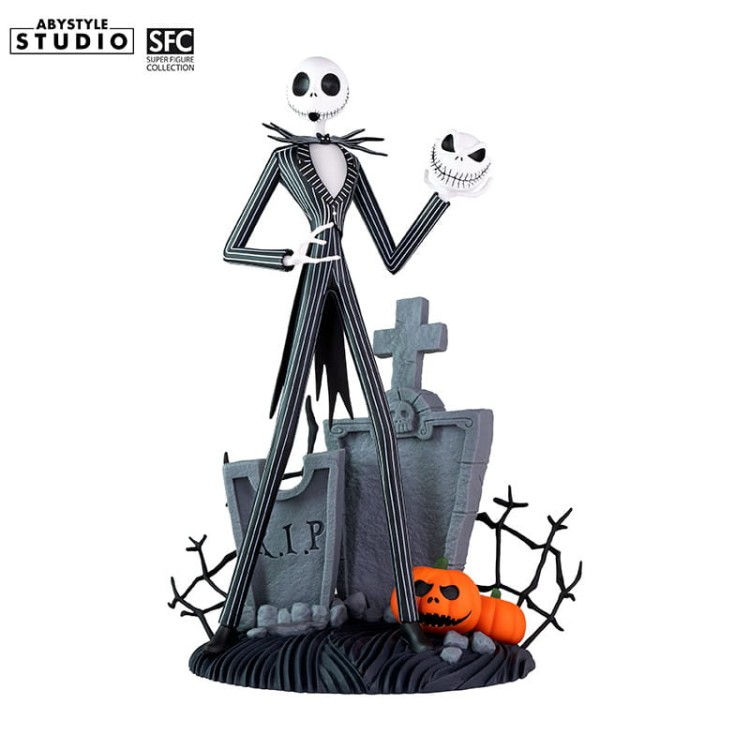 nightmare-before-xmas-figurine-jack-scary-smiling-face.jpg